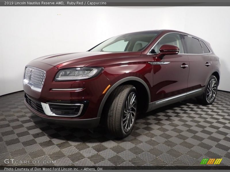Ruby Red / Cappuccino 2019 Lincoln Nautilus Reserve AWD