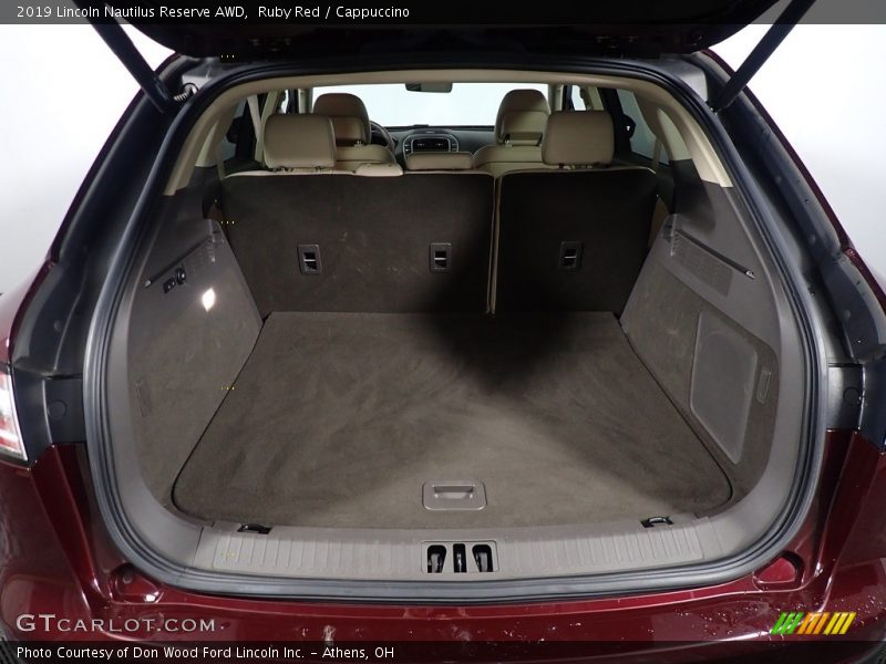 Ruby Red / Cappuccino 2019 Lincoln Nautilus Reserve AWD
