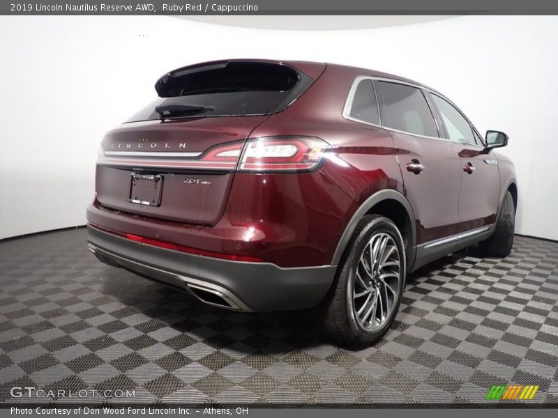 Ruby Red / Cappuccino 2019 Lincoln Nautilus Reserve AWD