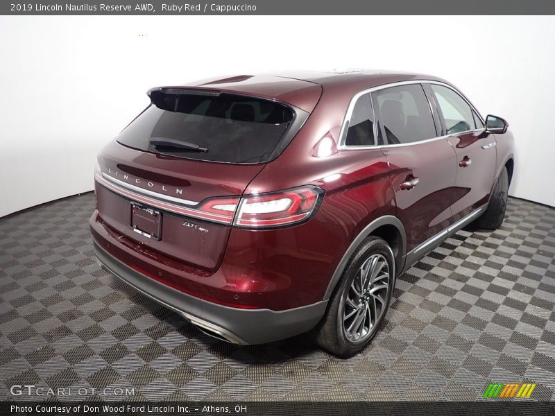 Ruby Red / Cappuccino 2019 Lincoln Nautilus Reserve AWD