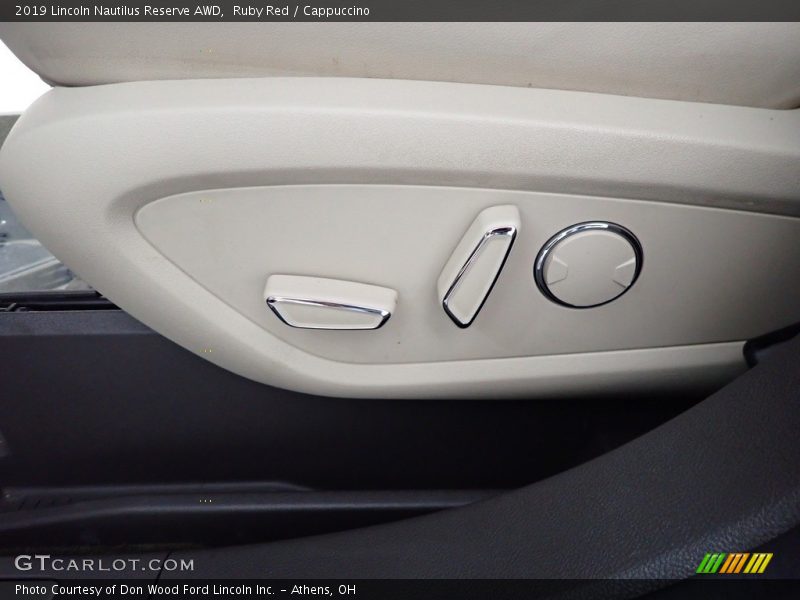 Ruby Red / Cappuccino 2019 Lincoln Nautilus Reserve AWD