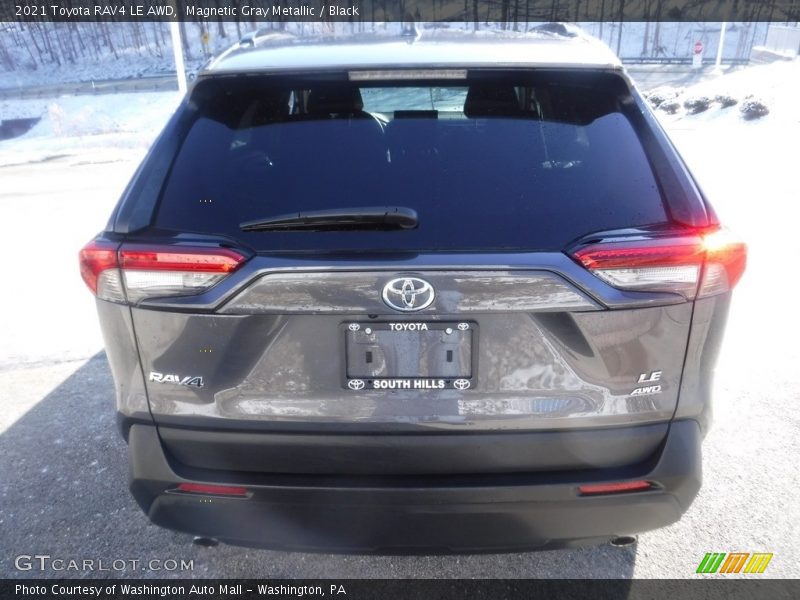 Magnetic Gray Metallic / Black 2021 Toyota RAV4 LE AWD