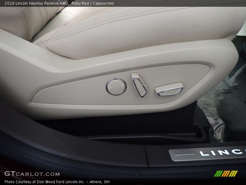 Ruby Red / Cappuccino 2019 Lincoln Nautilus Reserve AWD