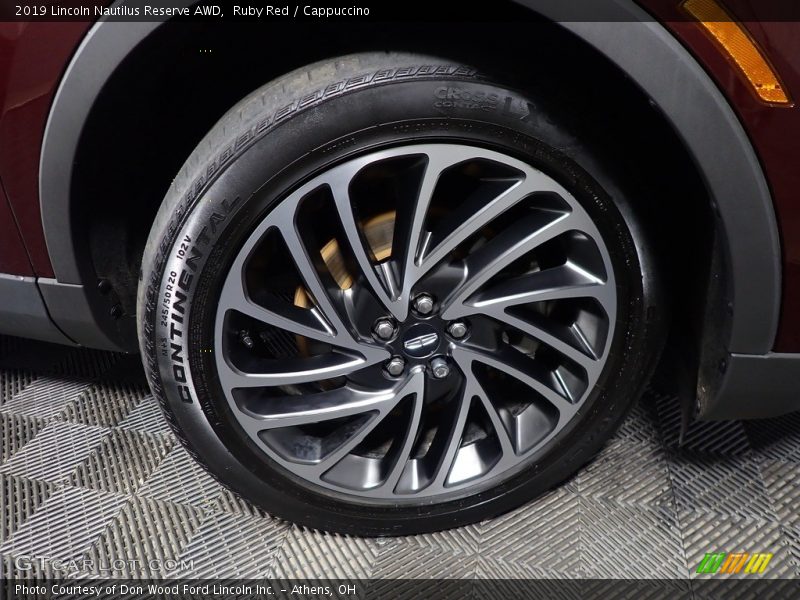 Ruby Red / Cappuccino 2019 Lincoln Nautilus Reserve AWD