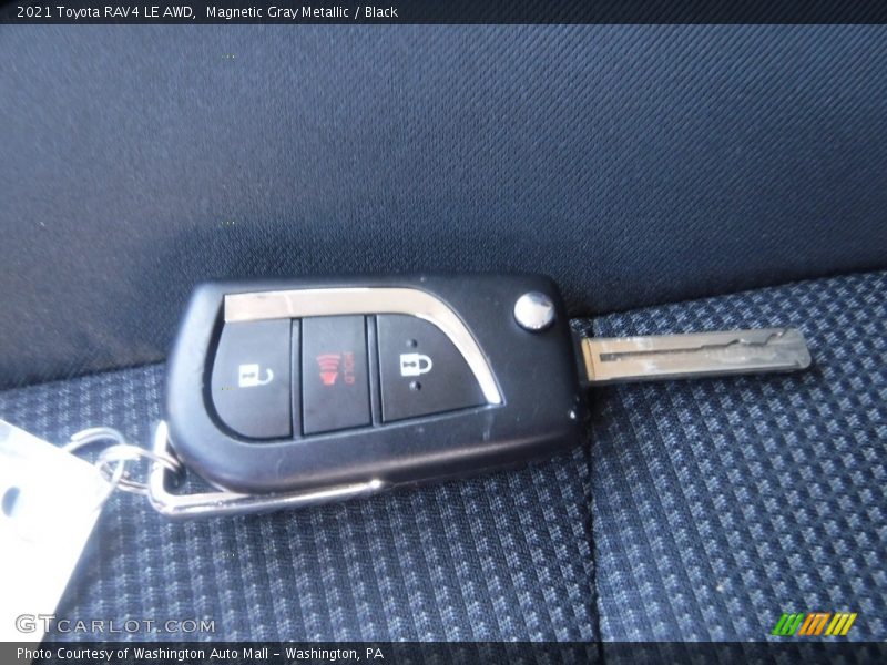 Magnetic Gray Metallic / Black 2021 Toyota RAV4 LE AWD