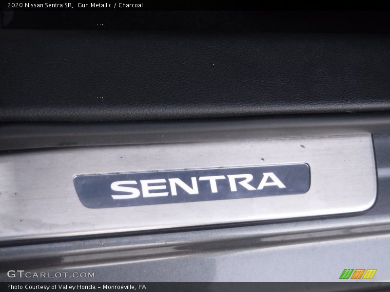 Gun Metallic / Charcoal 2020 Nissan Sentra SR
