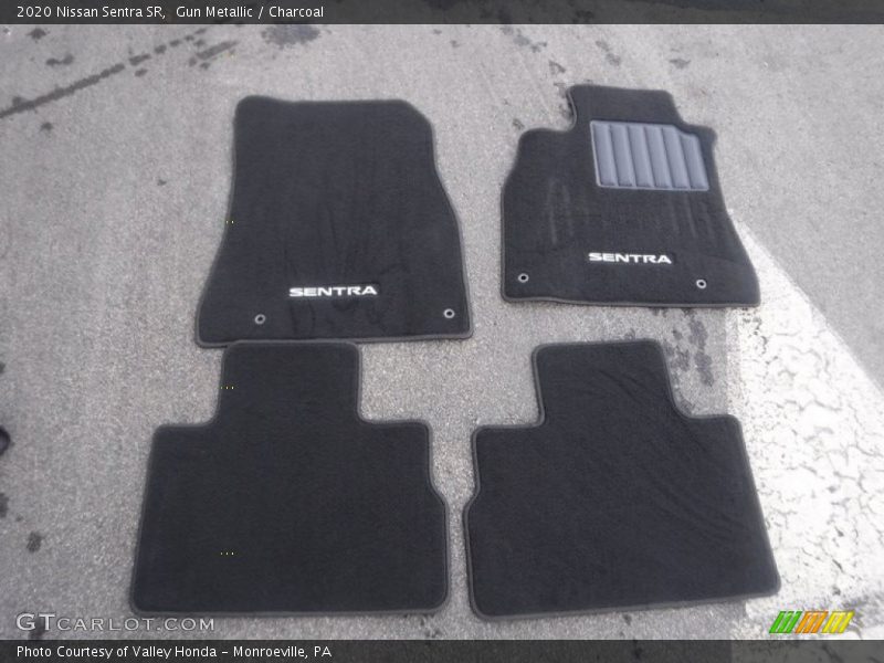Gun Metallic / Charcoal 2020 Nissan Sentra SR