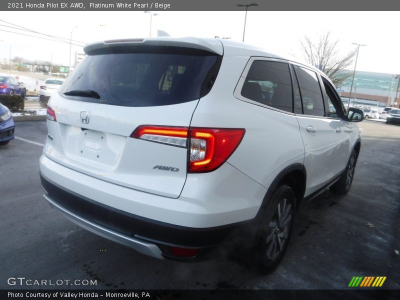 Platinum White Pearl / Beige 2021 Honda Pilot EX AWD
