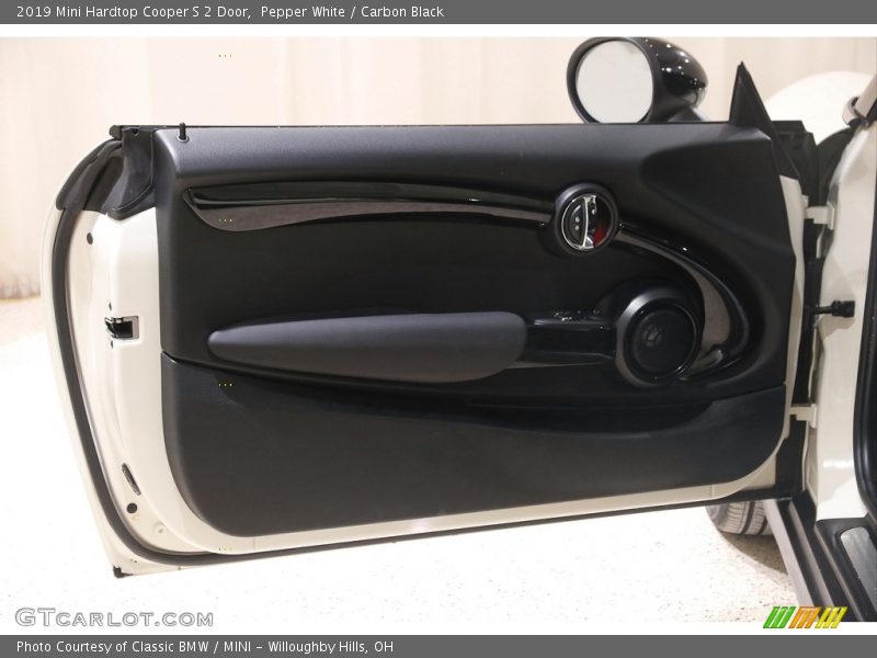 Pepper White / Carbon Black 2019 Mini Hardtop Cooper S 2 Door