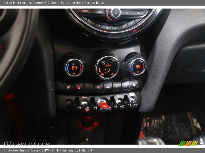Pepper White / Carbon Black 2019 Mini Hardtop Cooper S 2 Door