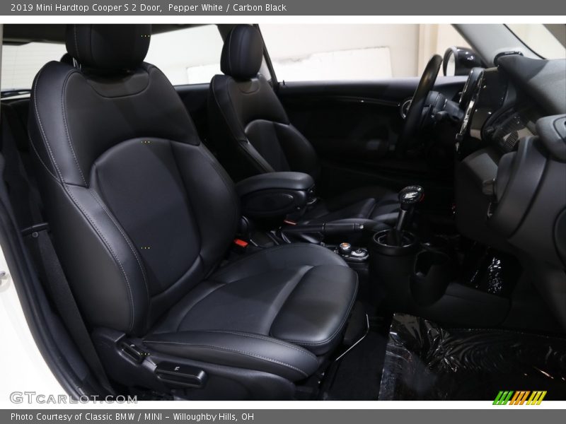 Pepper White / Carbon Black 2019 Mini Hardtop Cooper S 2 Door