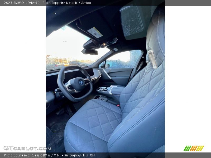 Black Sapphire Metallic / Amido 2023 BMW iX xDrive50