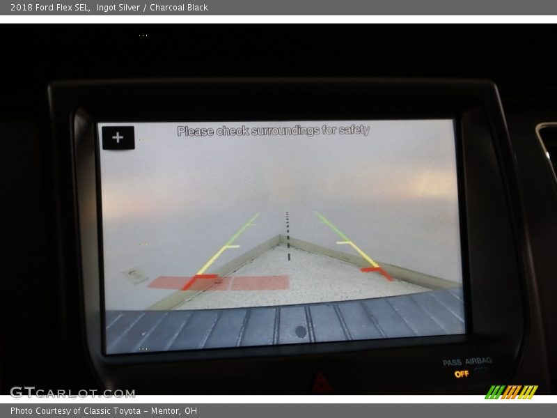 Ingot Silver / Charcoal Black 2018 Ford Flex SEL