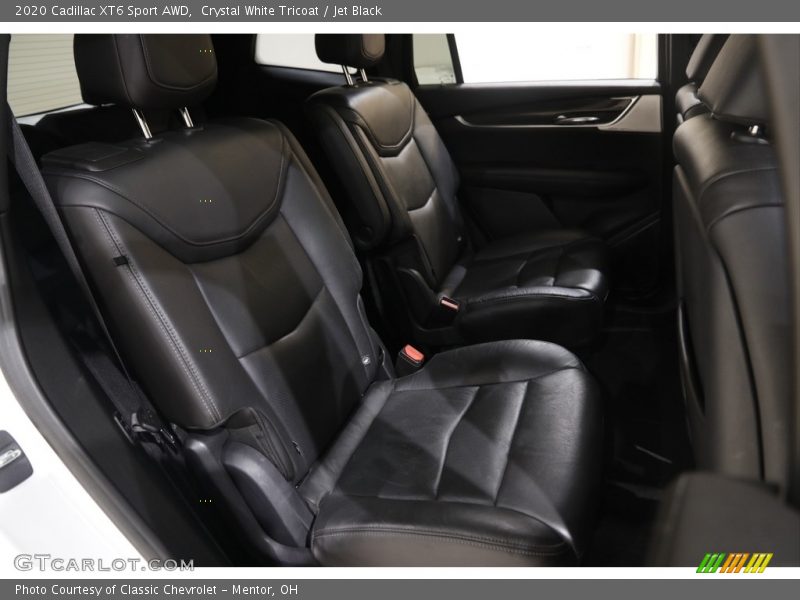 Crystal White Tricoat / Jet Black 2020 Cadillac XT6 Sport AWD