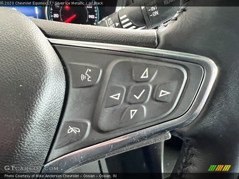 Silver Ice Metallic / Jet Black 2020 Chevrolet Equinox LT