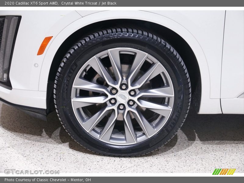  2020 XT6 Sport AWD Wheel