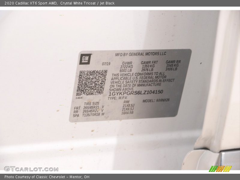 Crystal White Tricoat / Jet Black 2020 Cadillac XT6 Sport AWD