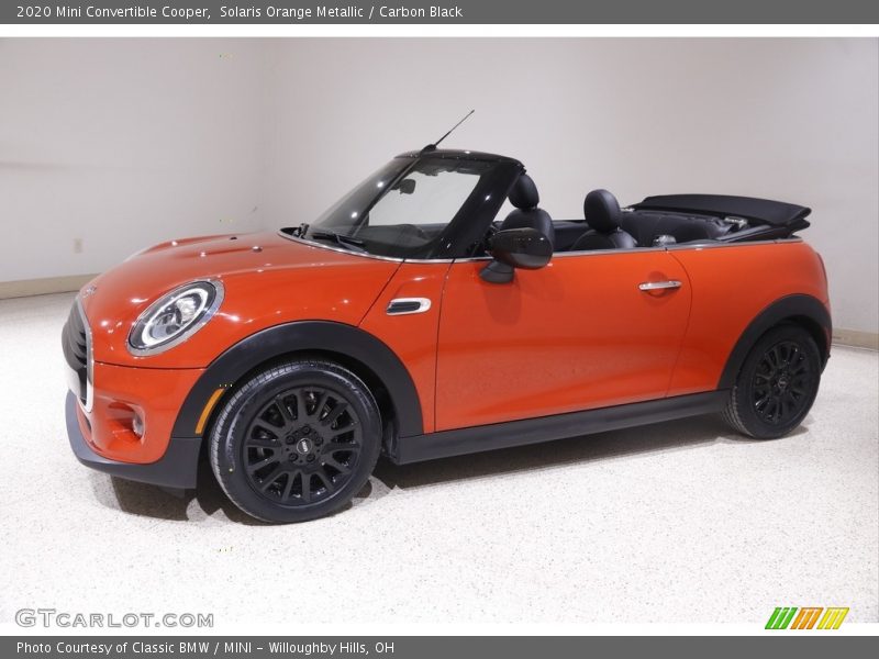 Front 3/4 View of 2020 Convertible Cooper