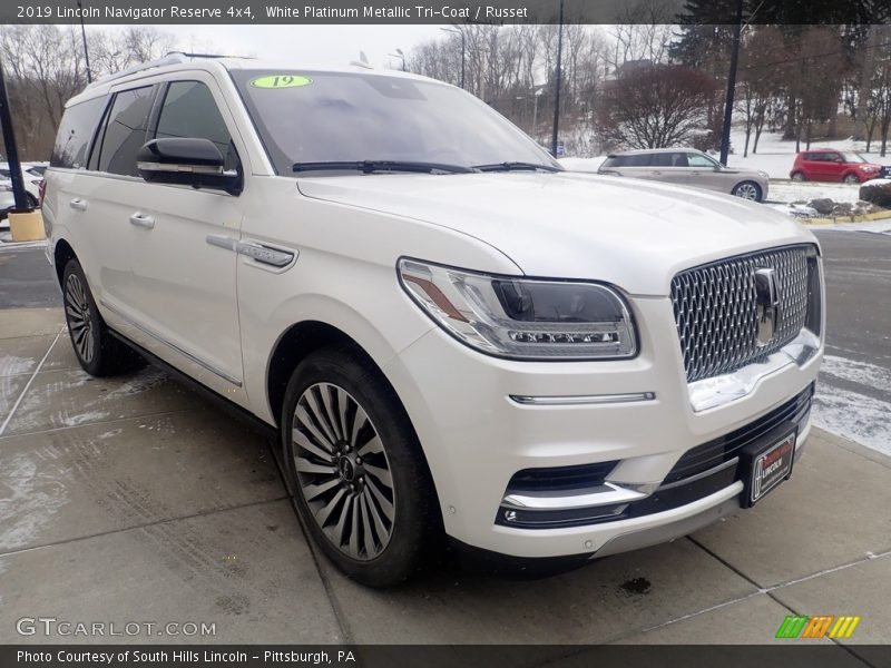 White Platinum Metallic Tri-Coat / Russet 2019 Lincoln Navigator Reserve 4x4
