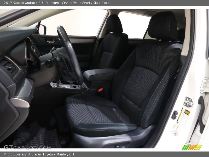 Crystal White Pearl / Slate Black 2017 Subaru Outback 2.5i Premium