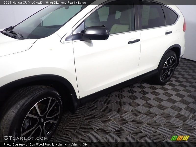 White Diamond Pearl / Beige 2015 Honda CR-V LX AWD