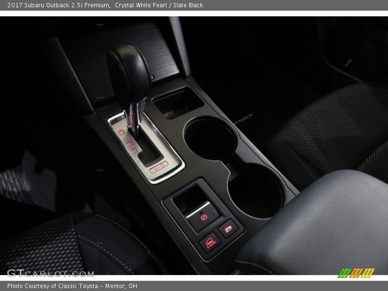 Crystal White Pearl / Slate Black 2017 Subaru Outback 2.5i Premium