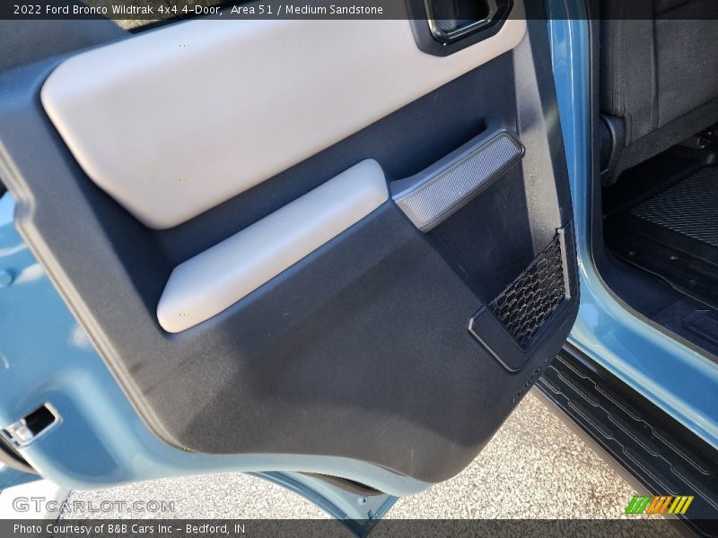 Area 51 / Medium Sandstone 2022 Ford Bronco Wildtrak 4x4 4-Door