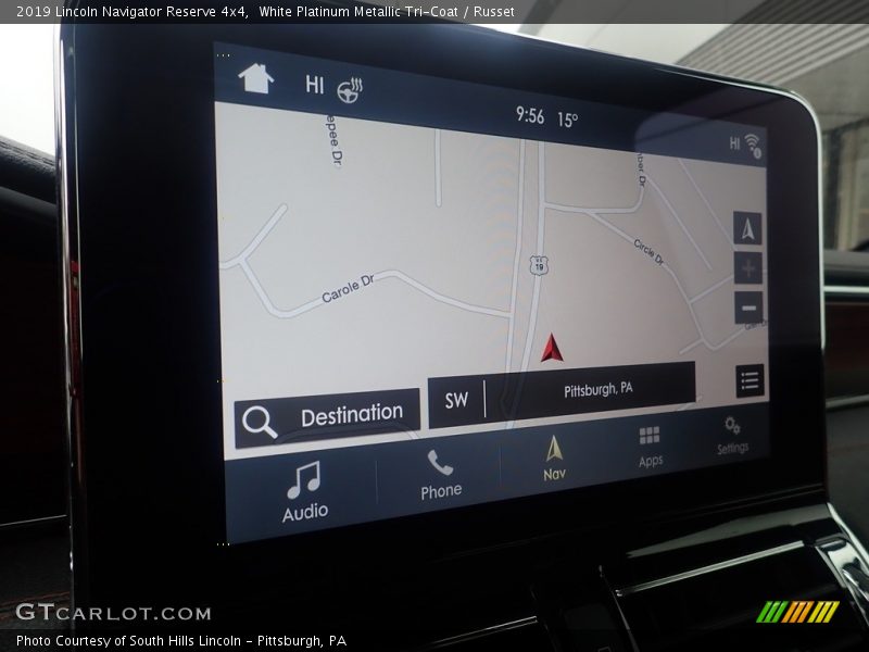 White Platinum Metallic Tri-Coat / Russet 2019 Lincoln Navigator Reserve 4x4