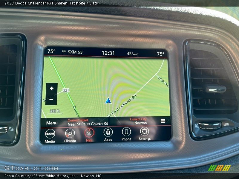 Navigation of 2023 Challenger R/T Shaker