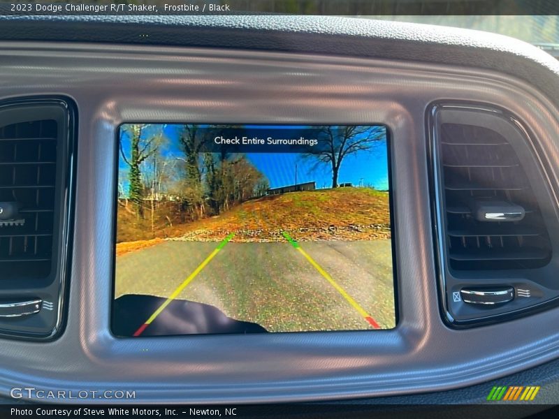 Frostbite / Black 2023 Dodge Challenger R/T Shaker