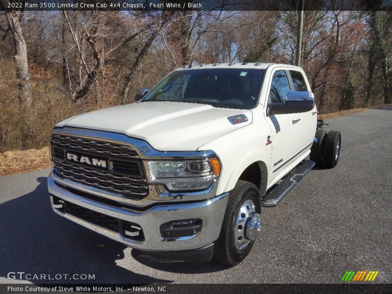 Pearl White / Black 2022 Ram 3500 Limited Crew Cab 4x4 Chassis