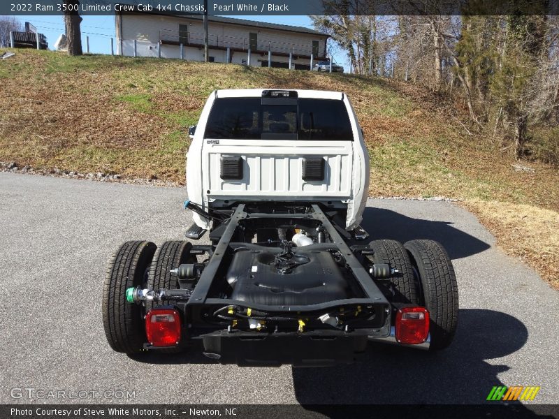 Pearl White / Black 2022 Ram 3500 Limited Crew Cab 4x4 Chassis