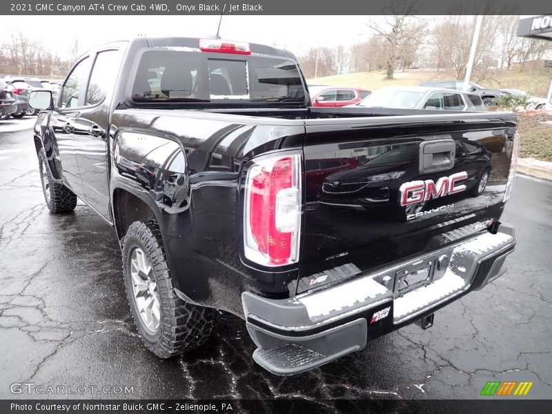 Onyx Black / Jet Black 2021 GMC Canyon AT4 Crew Cab 4WD