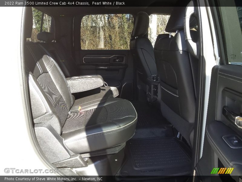 Pearl White / Black 2022 Ram 3500 Limited Crew Cab 4x4 Chassis