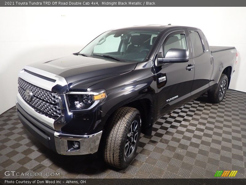 Front 3/4 View of 2021 Tundra TRD Off Road Double Cab 4x4