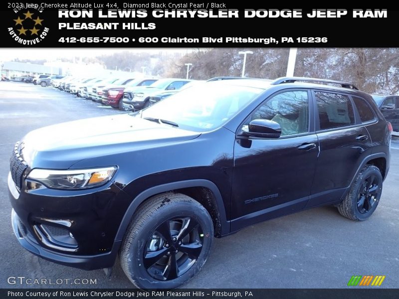 Diamond Black Crystal Pearl / Black 2023 Jeep Cherokee Altitude Lux 4x4