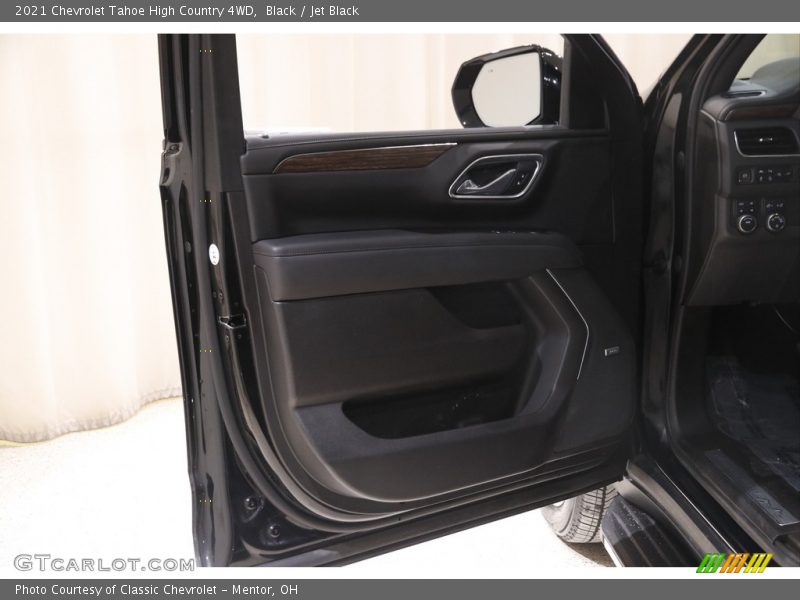 Black / Jet Black 2021 Chevrolet Tahoe High Country 4WD