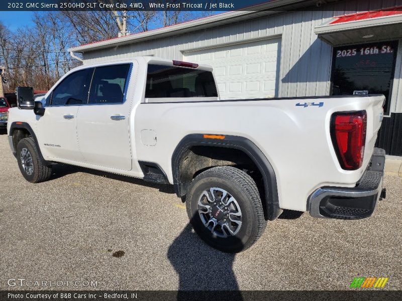 White Frost Tricoat / Jet Black 2022 GMC Sierra 2500HD SLT Crew Cab 4WD