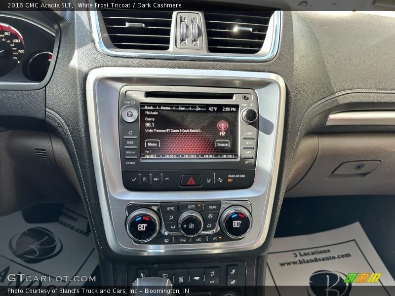 White Frost Tricoat / Dark Cashmere 2016 GMC Acadia SLT