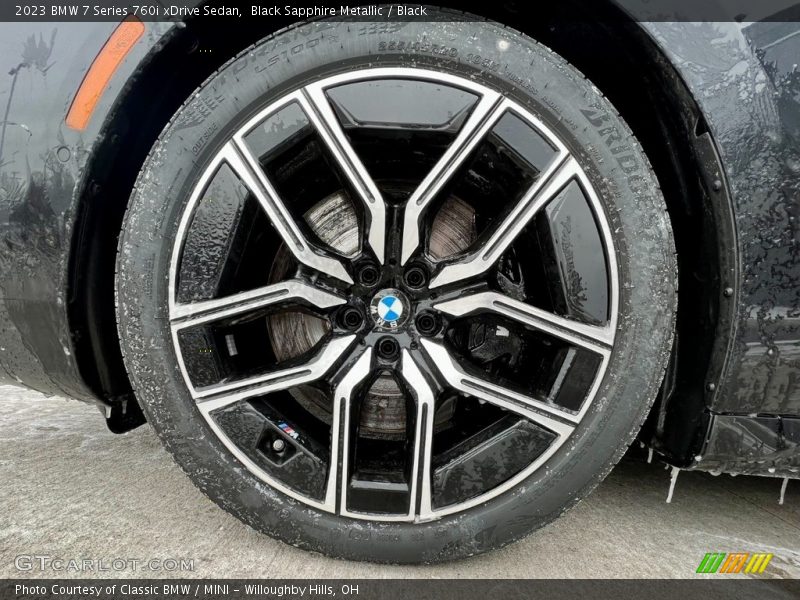 Black Sapphire Metallic / Black 2023 BMW 7 Series 760i xDrive Sedan