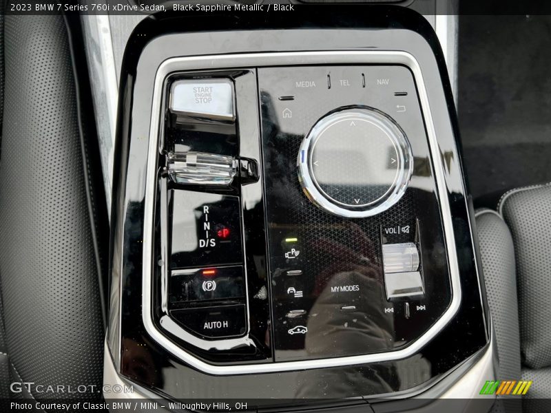  2023 7 Series 760i xDrive Sedan 8 Speed Automatic Shifter