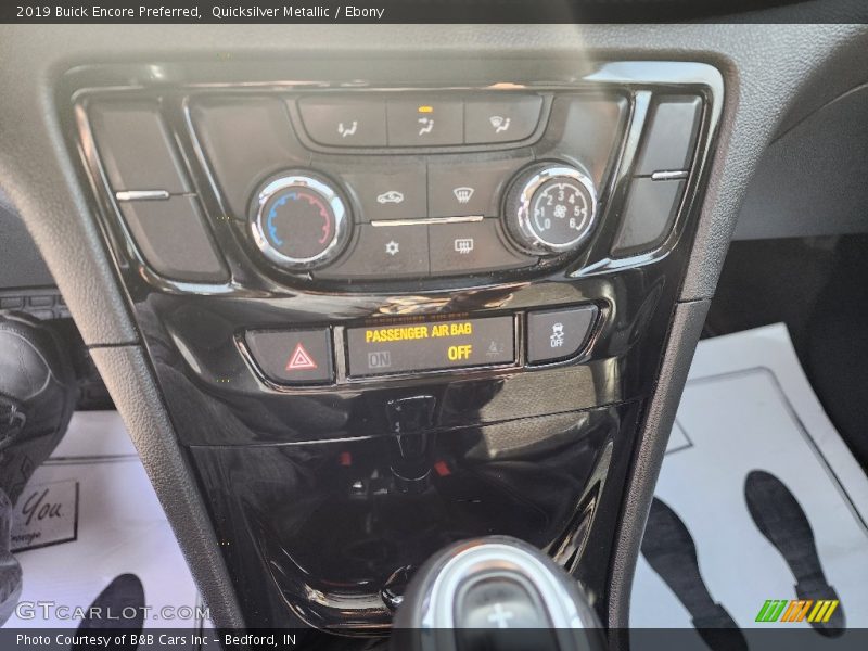 Quicksilver Metallic / Ebony 2019 Buick Encore Preferred