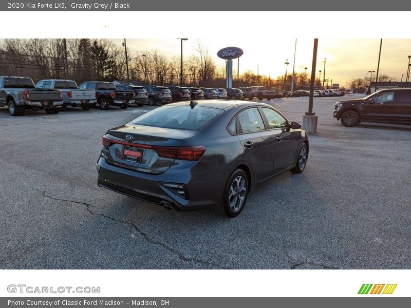 Gravity Grey / Black 2020 Kia Forte LXS