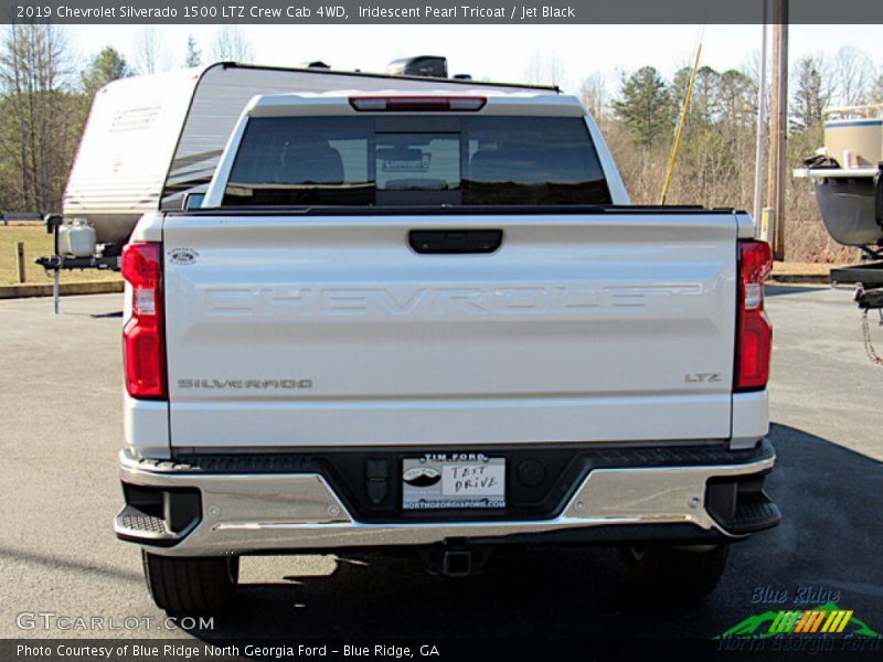 Iridescent Pearl Tricoat / Jet Black 2019 Chevrolet Silverado 1500 LTZ Crew Cab 4WD