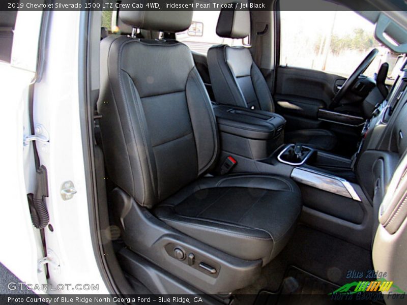 Iridescent Pearl Tricoat / Jet Black 2019 Chevrolet Silverado 1500 LTZ Crew Cab 4WD