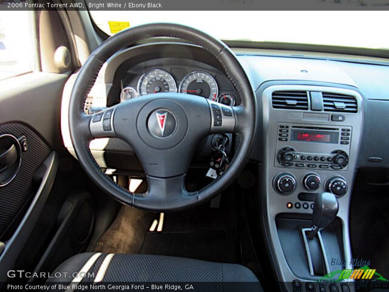 Bright White / Ebony Black 2006 Pontiac Torrent AWD