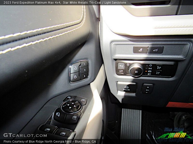 Star White Metallic Tri-Coat / Light Sandstone 2023 Ford Expedition Platinum Max 4x4