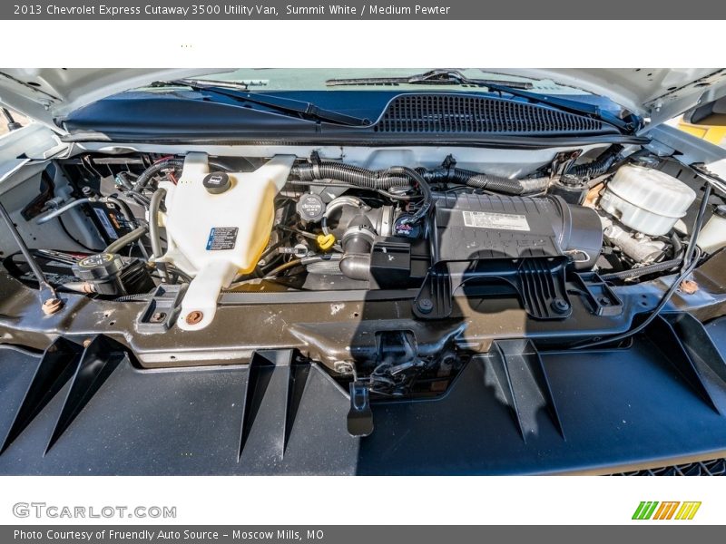 Summit White / Medium Pewter 2013 Chevrolet Express Cutaway 3500 Utility Van