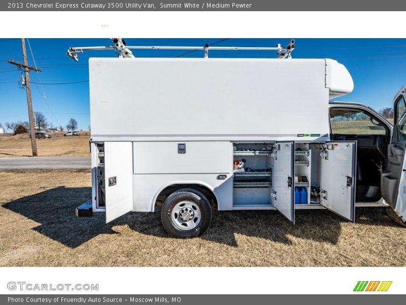 Summit White / Medium Pewter 2013 Chevrolet Express Cutaway 3500 Utility Van