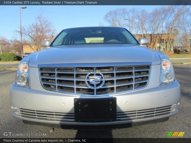 Radiant Silver / Titanium/Dark Titanium 2009 Cadillac DTS Luxury